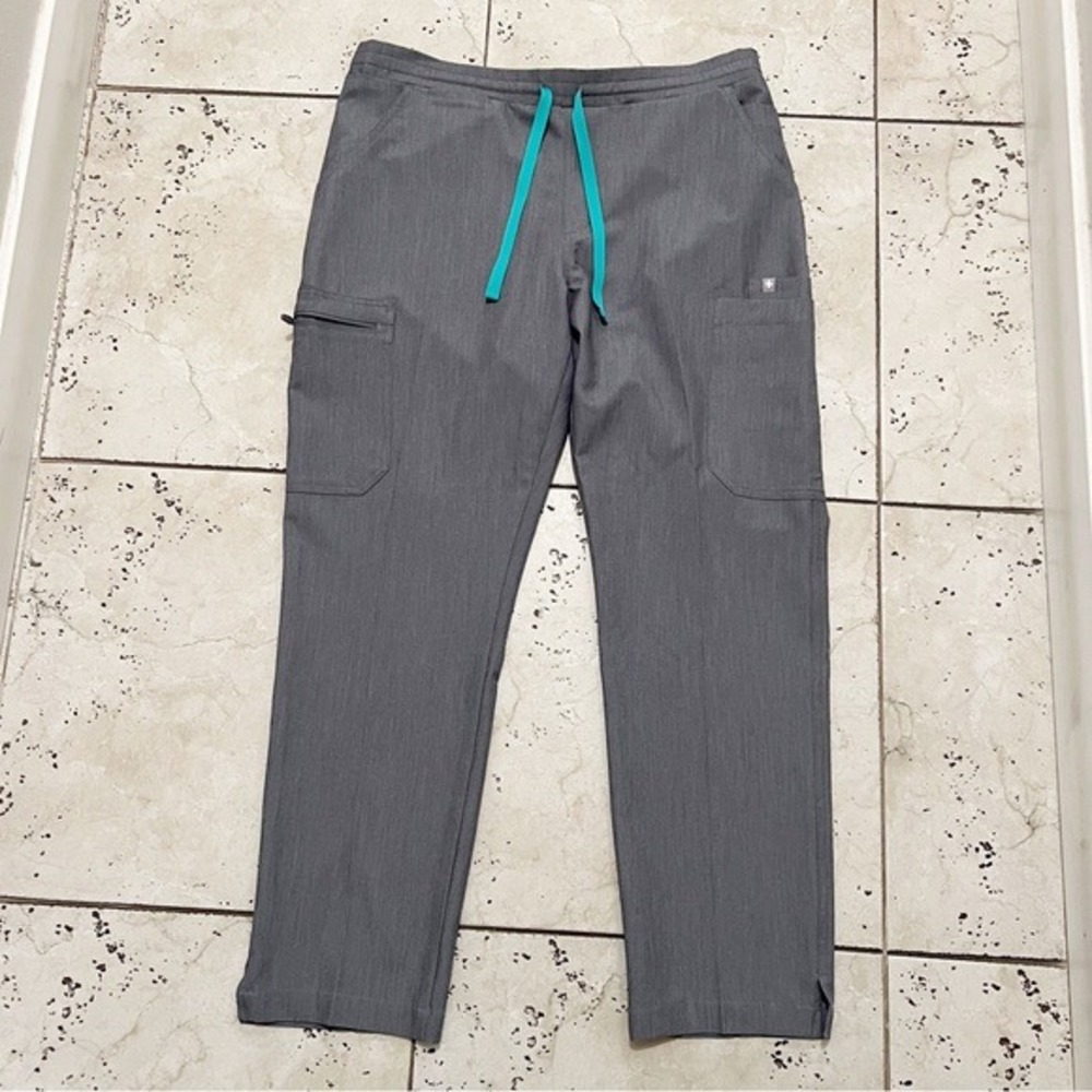 Yola™ Skinny Scrub Pants in‎ Graphite Size Medium